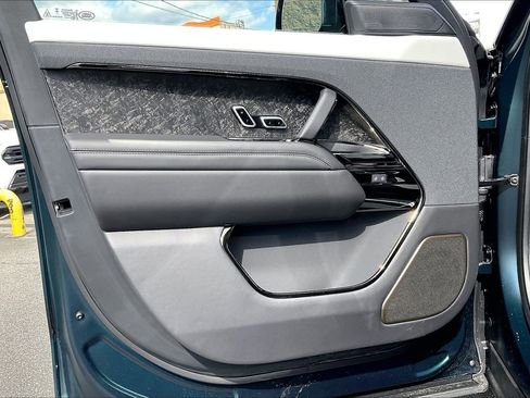 New 2026 Land Rover Range Rover Sport SV AWD/4WD image 12