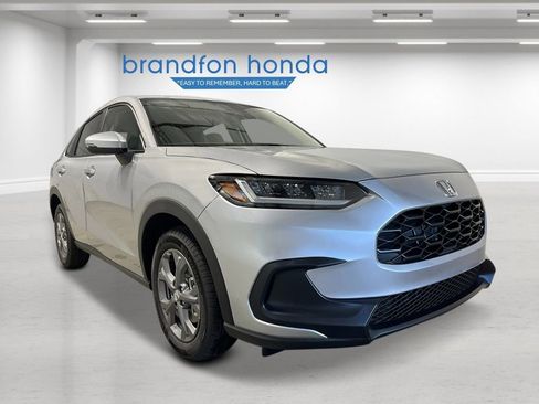 New 2026 Honda HR-V LX image 8