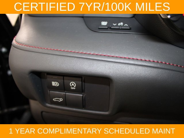Used 2024 Toyota Highlander XSE AWD/4WD image 19