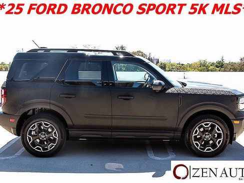 Used 2025 Ford Bronco Sport Outer Banks w/ Outer Banks Tech Package+ AWD/4WD image 5