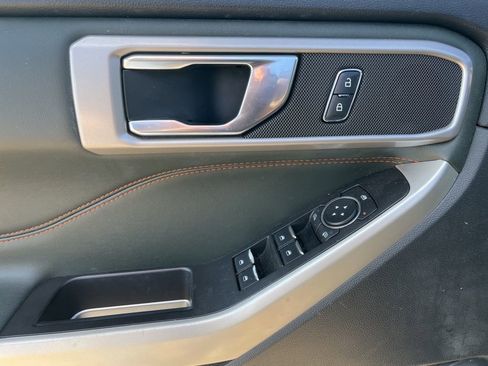 Used 2021 Ford Explorer Timberline image 11