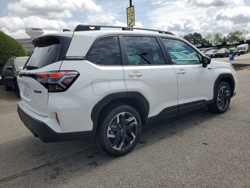 New 2026 Subaru Forester Premium AWD/4WD image 6