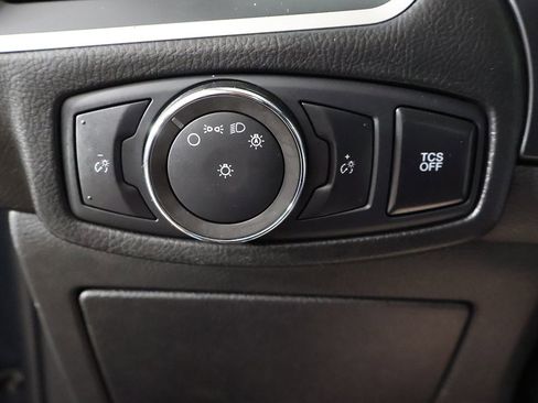 Used 2022 Ford Edge SE w/ Black Appearance Package image 31