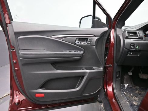 Certified 2021 Honda Passport EX-L image 30