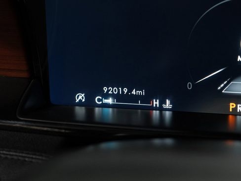 Used 2021 Lincoln Navigator Reserve image 19