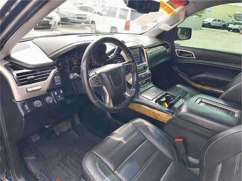 Used 2016 GMC Yukon XL Denali w/ Open Road Package image 5