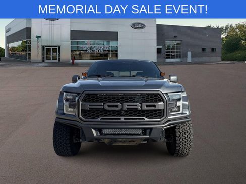 Used 2020 Ford F150 Raptor w/ Equipment Group 802A Luxury AWD/4WD image 3