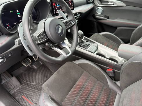 Used 2024 Dodge Hornet R/T Plus w/ Track Pack AWD/4WD image 9