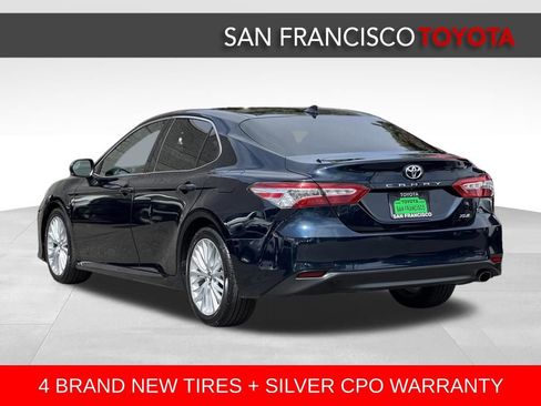 Certified 2018 Toyota Camry XLE w/ Audio Package FWD image 3
