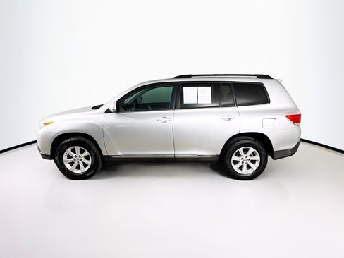 Used 2012 Toyota Highlander Base image 7