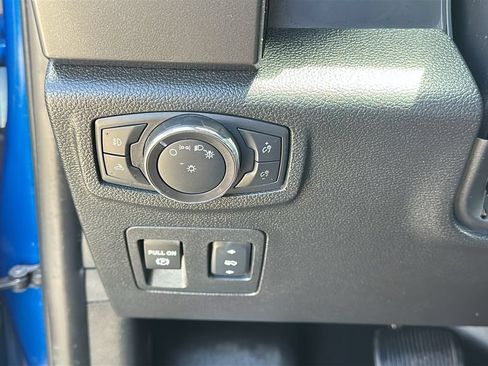Used 2018 Ford F150 XLT w/ Equipment Group 302A Luxury RWD image 23