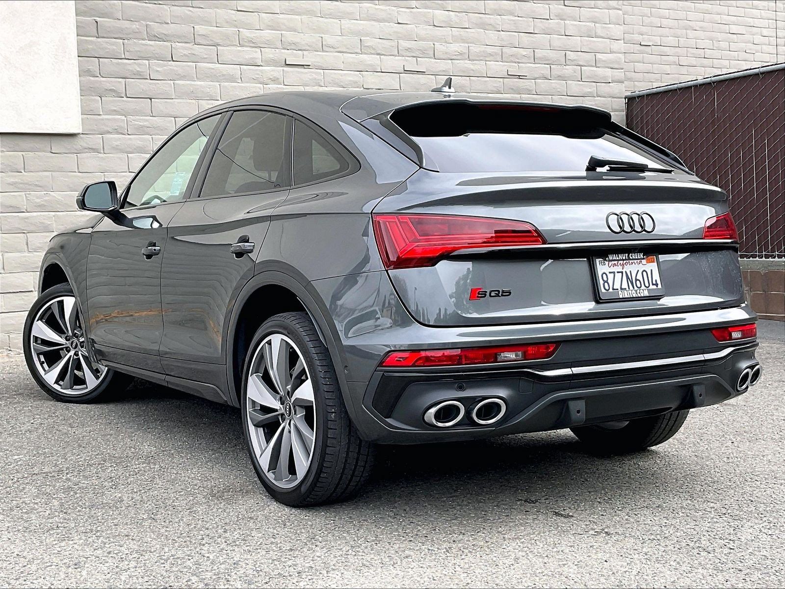 Used 2022 Audi SQ5 Prestige AWD/4WD image 10