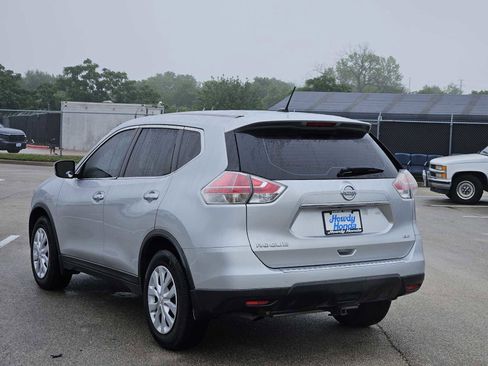 Used 2015 Nissan Rogue S image 5