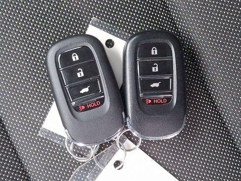 Certified 2023 Honda CR-V LX image 3