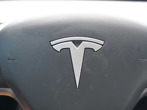 Used 2021 Tesla Model 3 Standard Range Plus RWD image 13