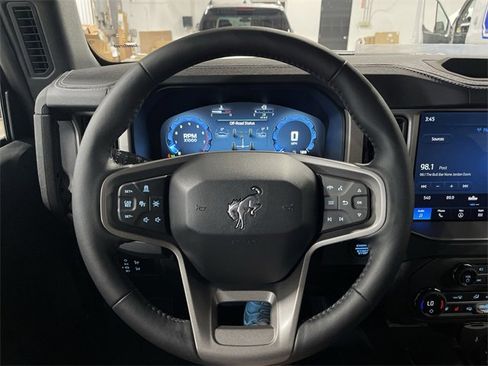 New 2025 Ford Bronco Outer Banks image 15