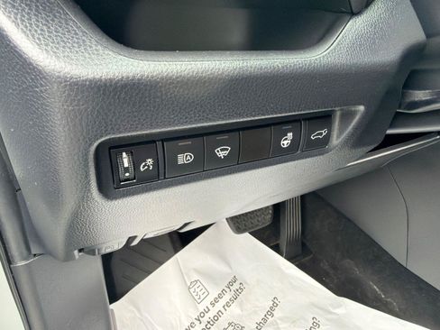Used 2020 Toyota RAV4 TRD Off-Road w/ TRD Off-Road Weather Package AWD/4WD image 20