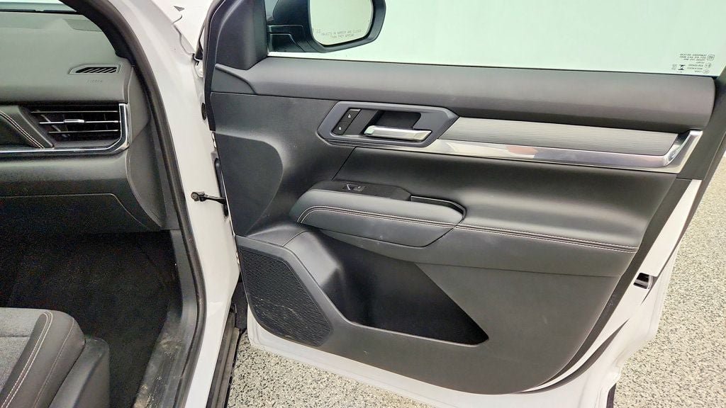 Used 2026 GMC Terrain Elevation FWD image 23