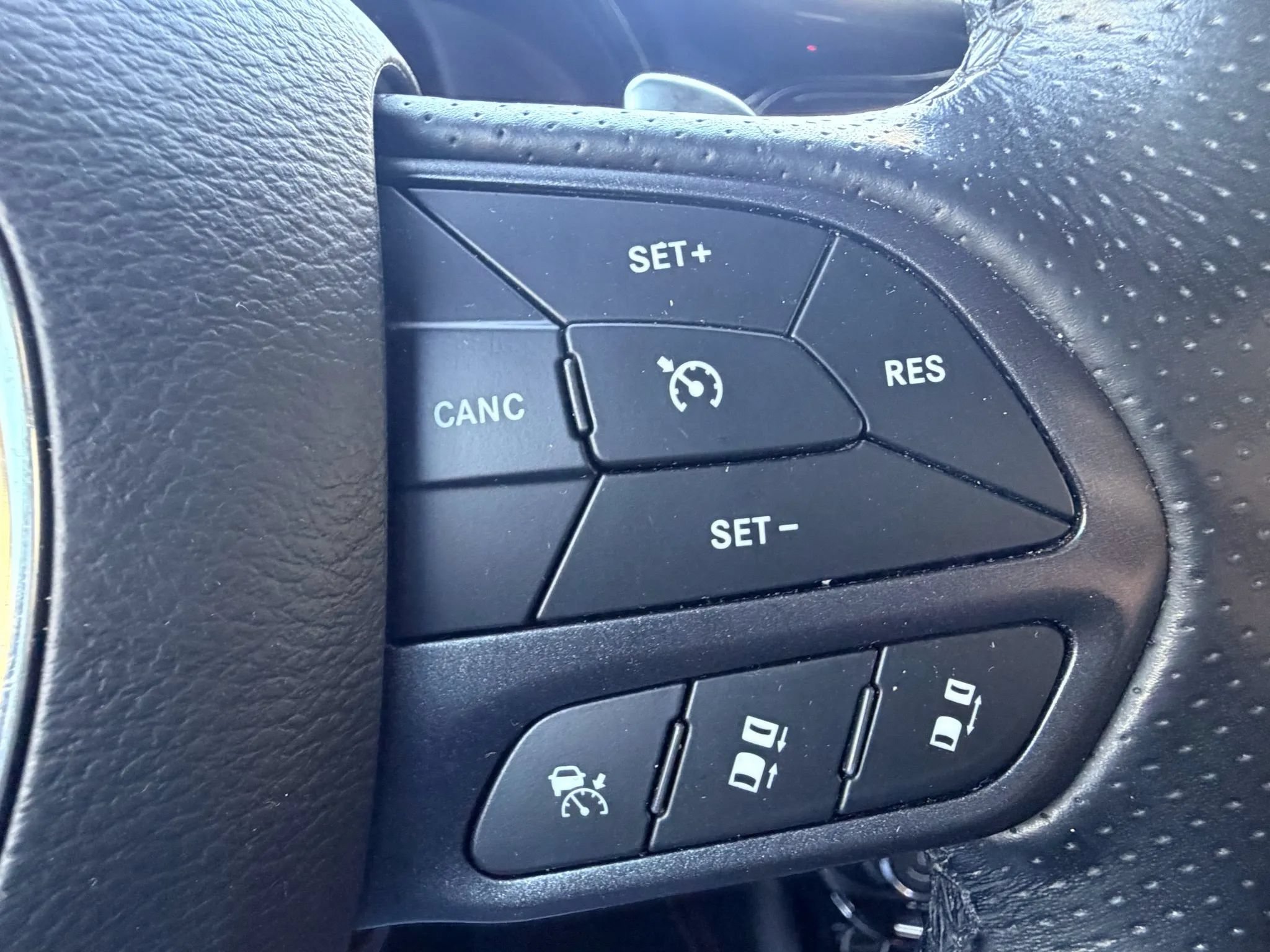 Used 2023 Dodge Durango GT AWD/4WD image 19
