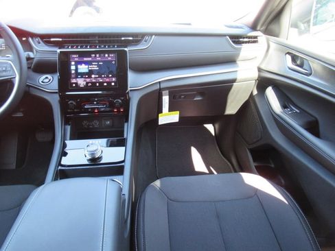 New 2026 Jeep Grand Cherokee Laredo X RWD image 14