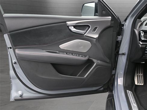 New 2025 Acura RDX A-Spec image 13