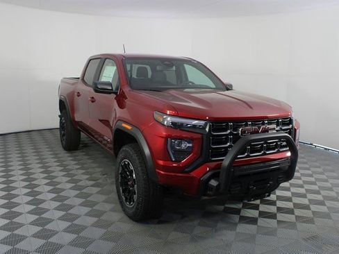 New 2026 GMC Canyon AT4 w/ Off-Road Front Bumper Package image 24