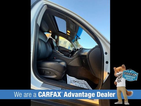 Used 2017 INFINITI QX50 2WD w/ Premium Plus Package image 37