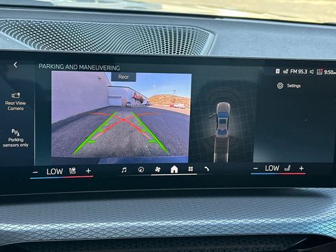 New 2026 BMW 330i Sedan w/ Convenience Package RWD image 23