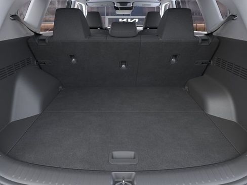 New 2026 Kia Seltos LX FWD image 19