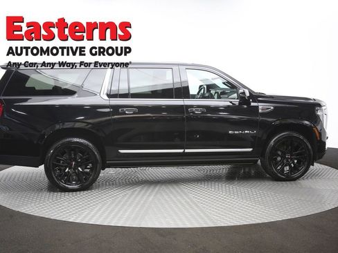 Used 2025 GMC Yukon XL Denali w/ Denali Reserve Package AWD/4WD image 52