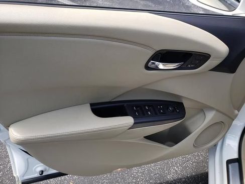 Used 2017 Acura RDX AWD image 11