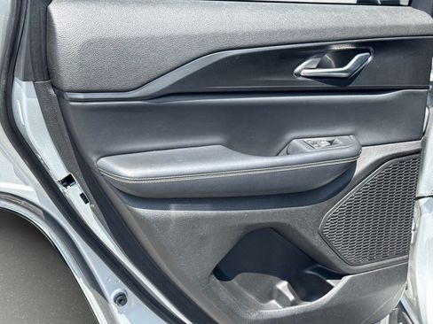 Certified 2023 Jeep Grand Cherokee Altitude AWD/4WD image 15