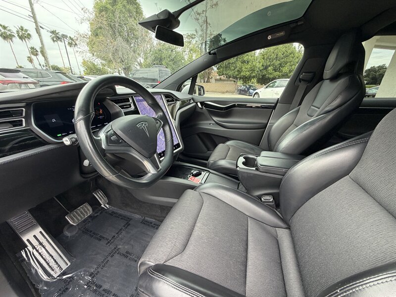 Used 2016 Tesla Model X 90D AWD/4WD image 7
