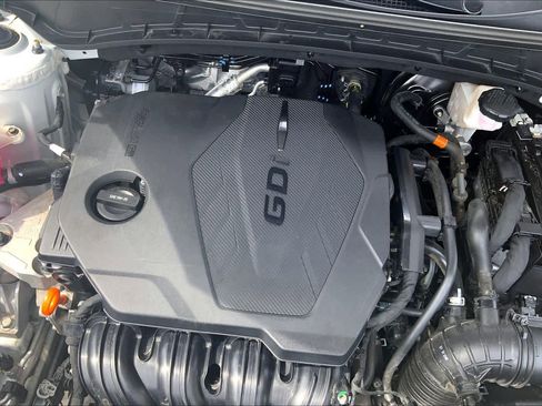 Certified 2022 Hyundai Tucson Limited FWD image 31