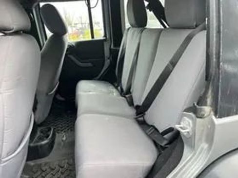 Used 2014 Jeep Wrangler Unlimited Sport image 22