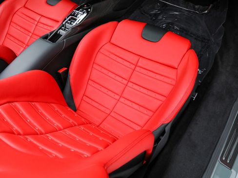 Certified 2025 Ferrari SF90 Spider AWD/4WD image 46