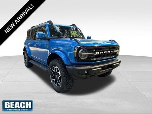 Used 2021 Ford Bronco Outer Banks AWD/4WD image 1