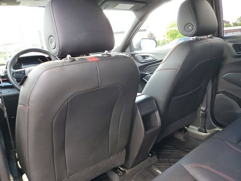 Certified 2025 Chevrolet Trax RS w/ Driver Confidence Package FWD image 10