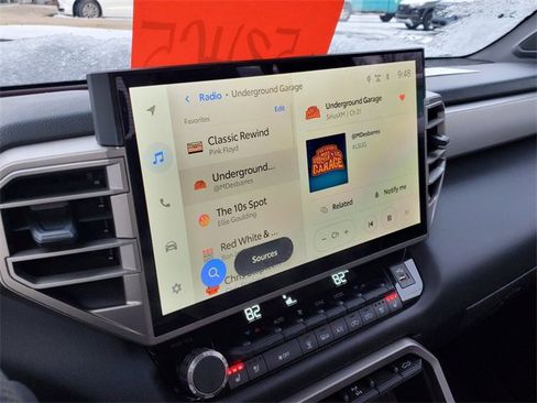 Used 2025 Toyota Tundra Limited image 30