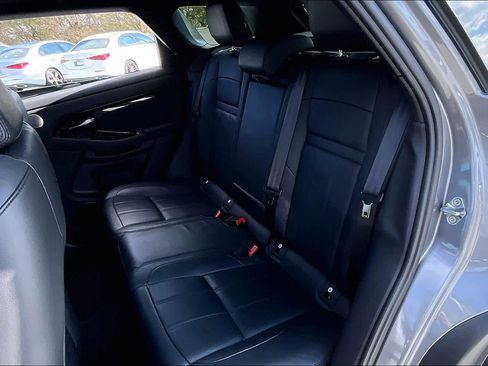 Used 2024 Land Rover Range Rover Evoque Dynamic SE image 20