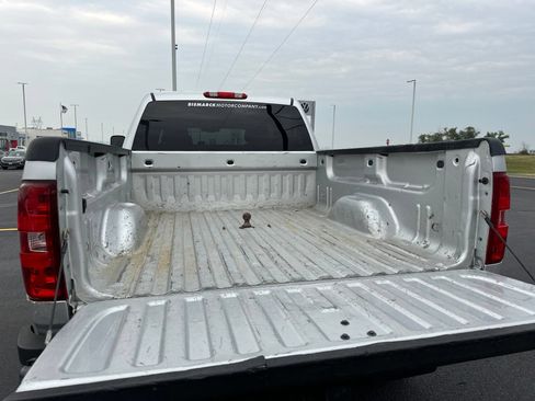 Used 2012 Chevrolet Silverado 2500 LT w/ Interior Plus Package AWD/4WD image 27