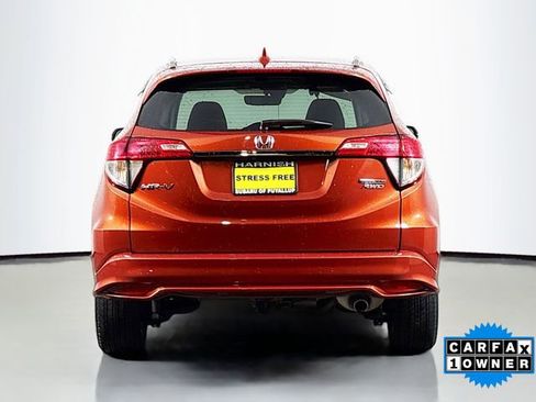 Used 2019 Honda HR-V Touring image 6