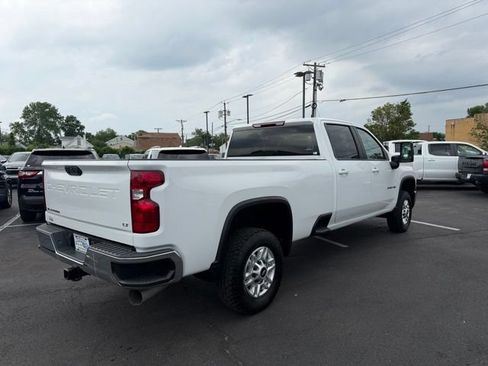Used 2024 Chevrolet Silverado 2500 LT w/ Convenience Package AWD/4WD image 9