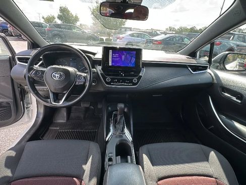 Used 2023 Toyota Corolla SE image 11