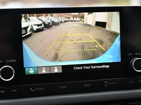 Used 2022 Honda Civic Sport image 19