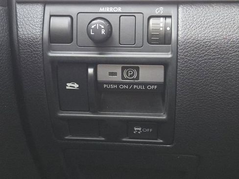 Used 2013 Subaru Outback 2.5i image 4