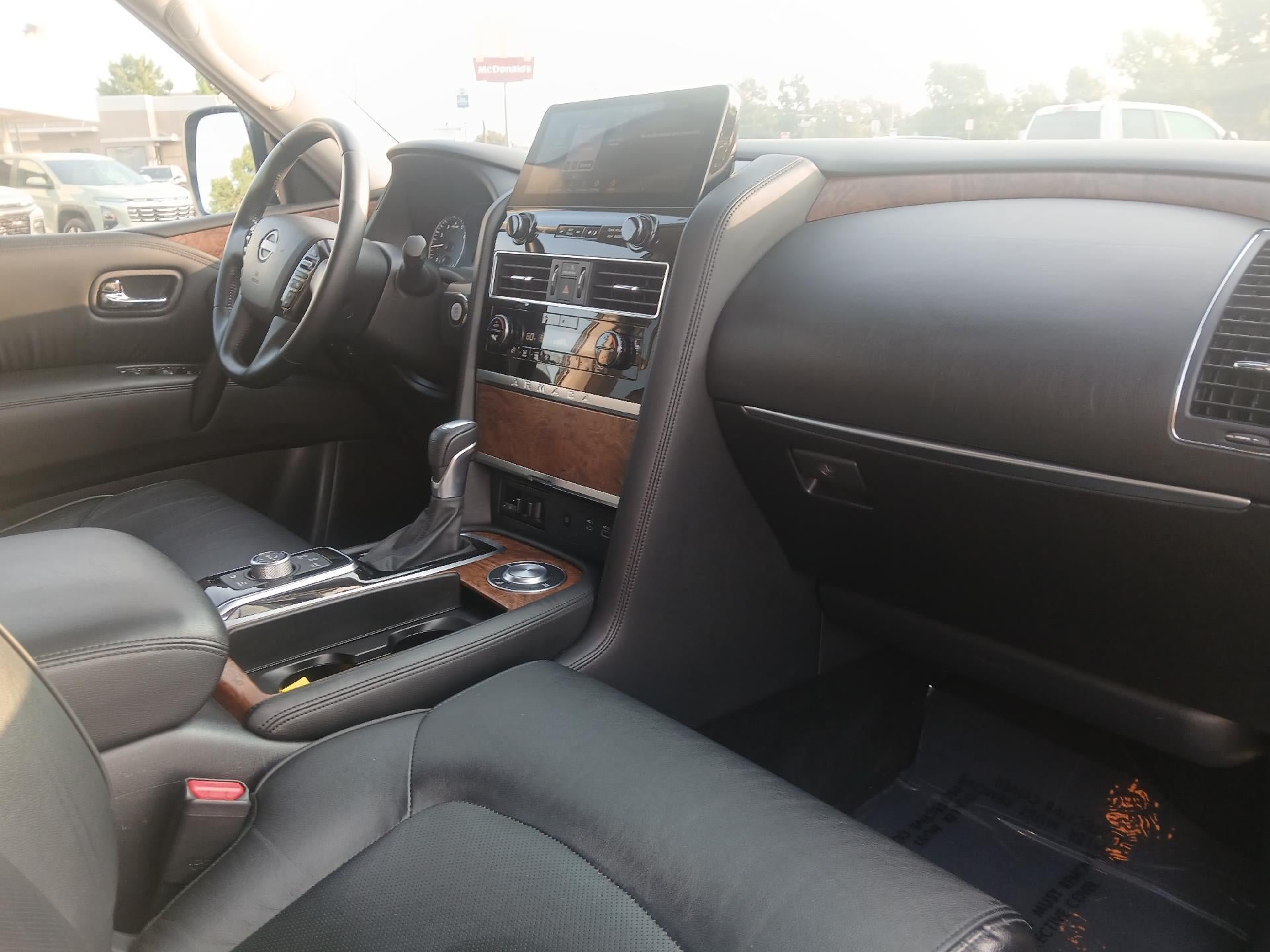 Used 2022 Nissan Armada SL RWD image 24