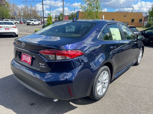 New 2026 Toyota Corolla XLE FWD image 10