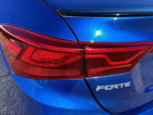 Used 2021 Kia Forte GT image 22