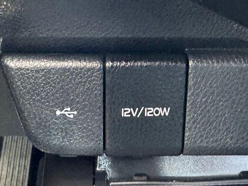 Used 2024 Toyota Camry SE FWD image 26